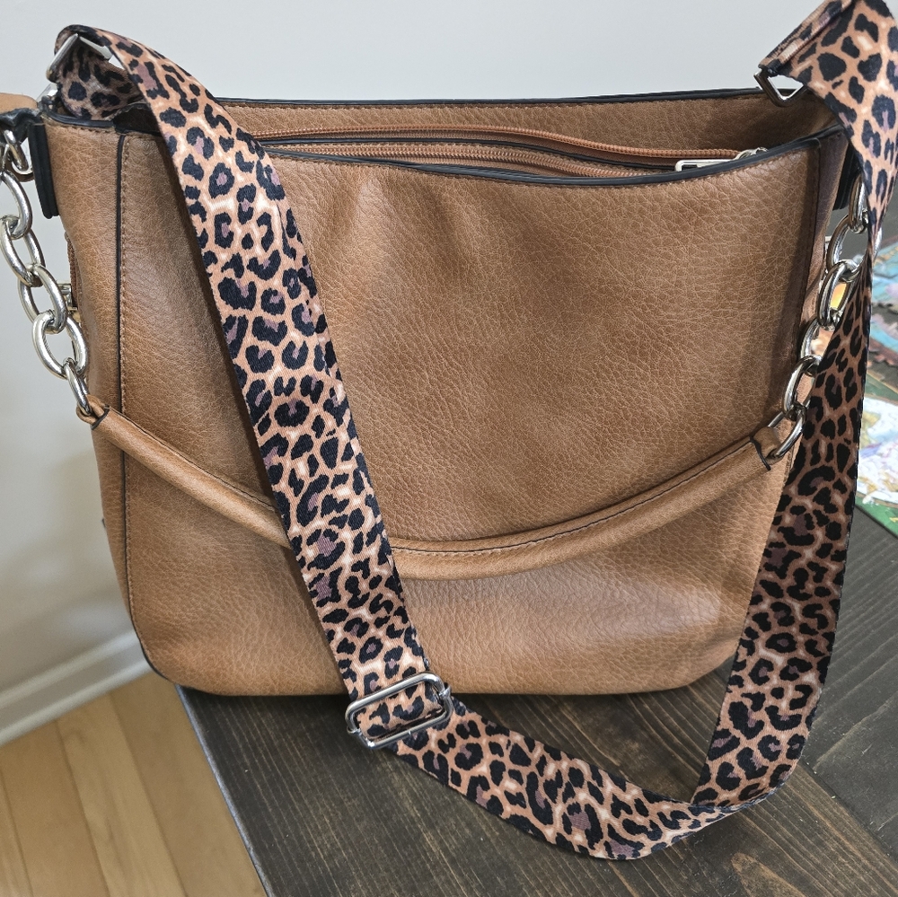 Lady Conceal Carry Purse with Multiple Locks